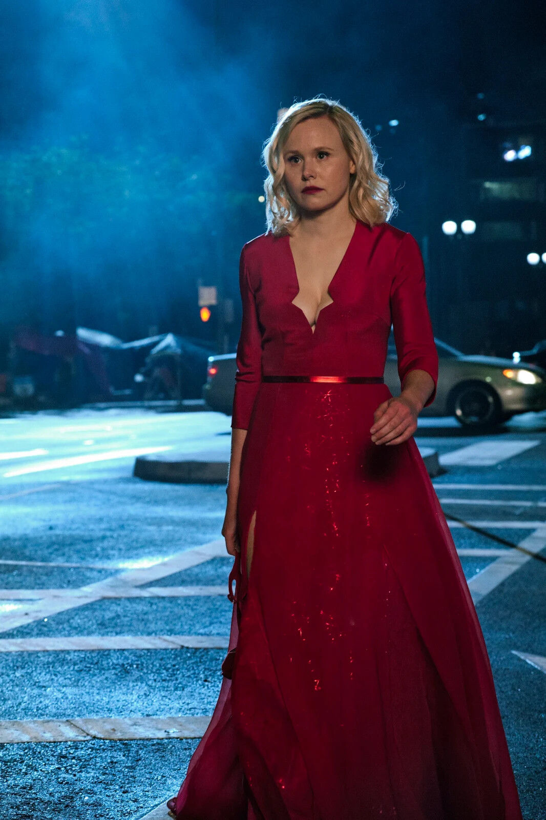 BEAUTIFUL ALISON PILL PICARD  8X10 Glossy Photo