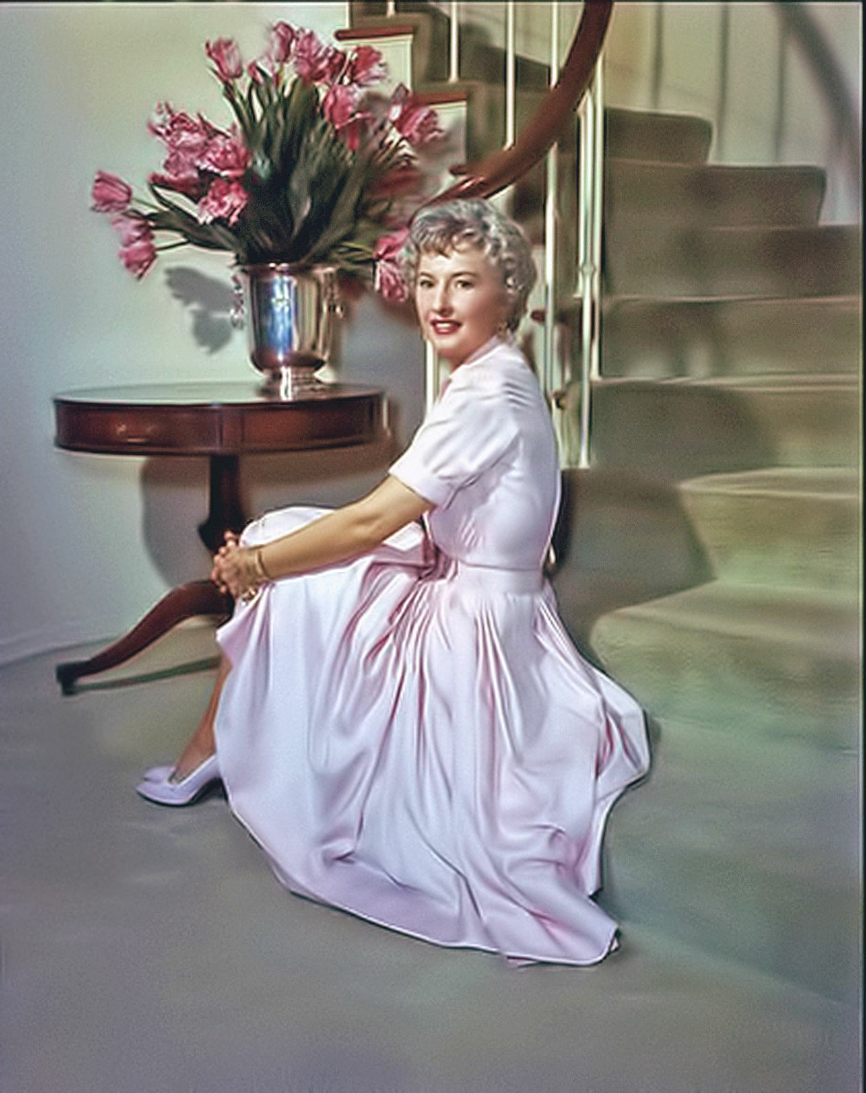 BARBARA STANWYCK 8x10  Photo