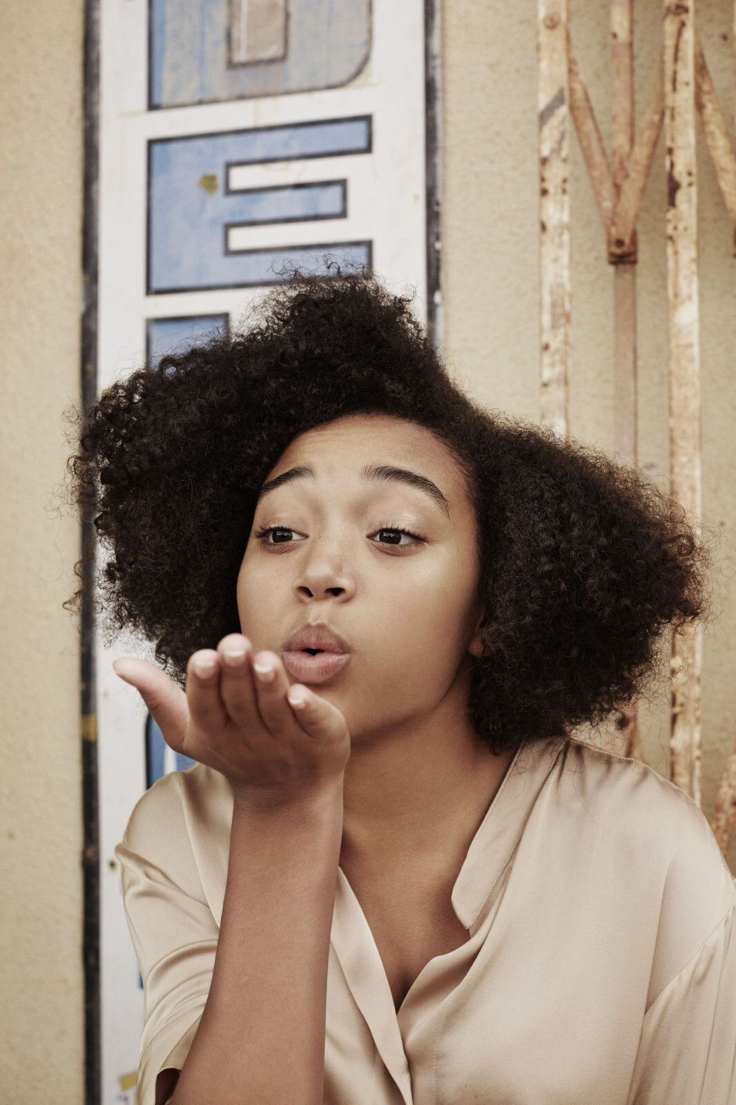 BEAUTIFUL AMANDLA STENBERG 8X10 Photo