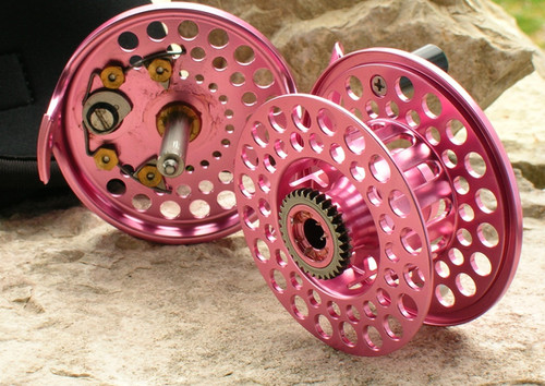 TREK Click/Pawl Fly Reel - 1-3wt- Pink | graywolf rods