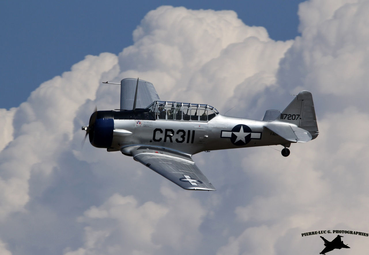 Roanne - North American T-6-plg