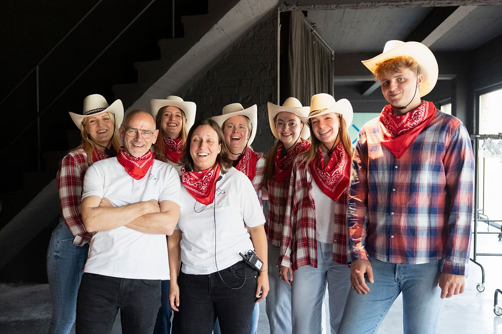 Onthaalmedewerkers in Western stijl