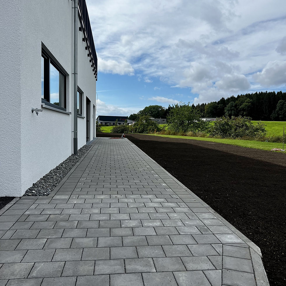 Pflasterfläche mit Betonsteinpflaster