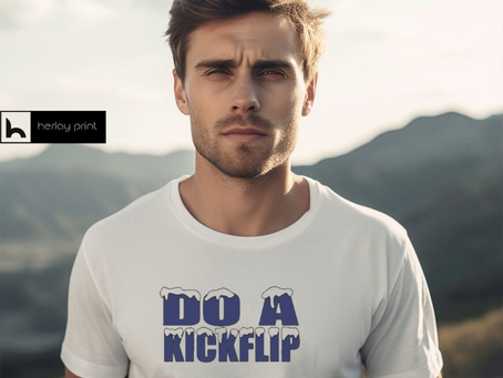 Official messI wearing do a kickflip Shirt