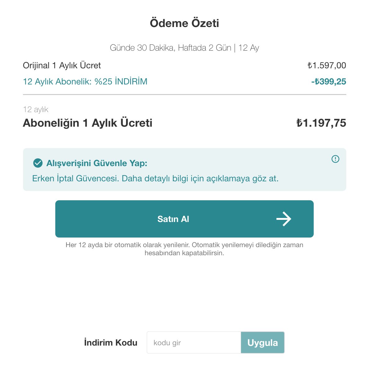 An order summary with the original price, a discount line, the final price and a cancellation note above the buy button