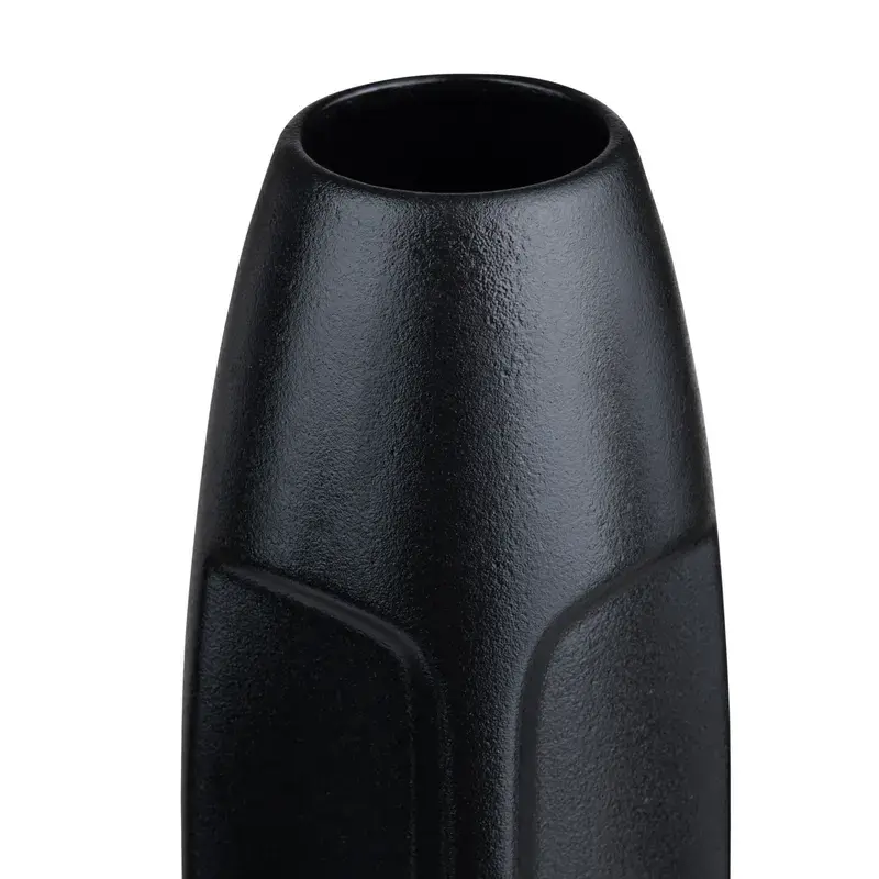 Noir Vases