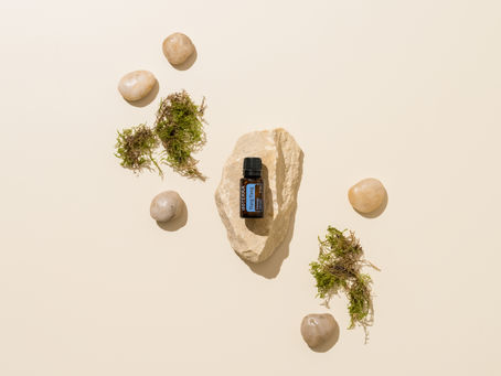 Ylang Ylang : l’huile essentielle du bien-être féminin