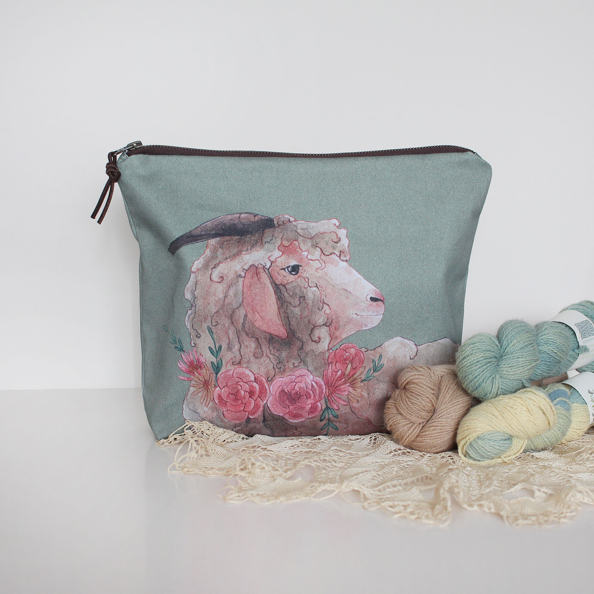 Valerie | Extra Large Zipper Pouch with Inside Pockets