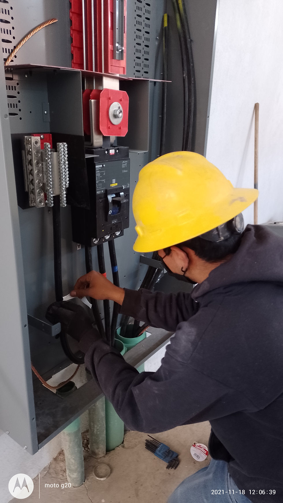 Peinado de tablero de distribucion