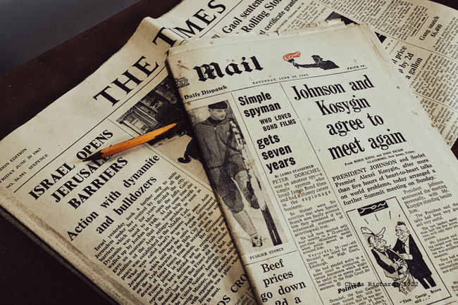 The two period newspapers correct to two specific weeks in 1967.