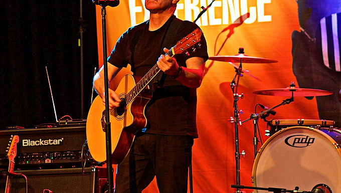 THE BRYAN ADAMS EXPERIENCE