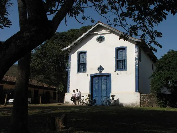 Capela-de-S.Bento-Bento-Rodrigues-Mariana-COMPAT