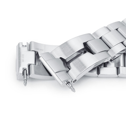 Strapcode 62MAS Retro Razor | horologymatters