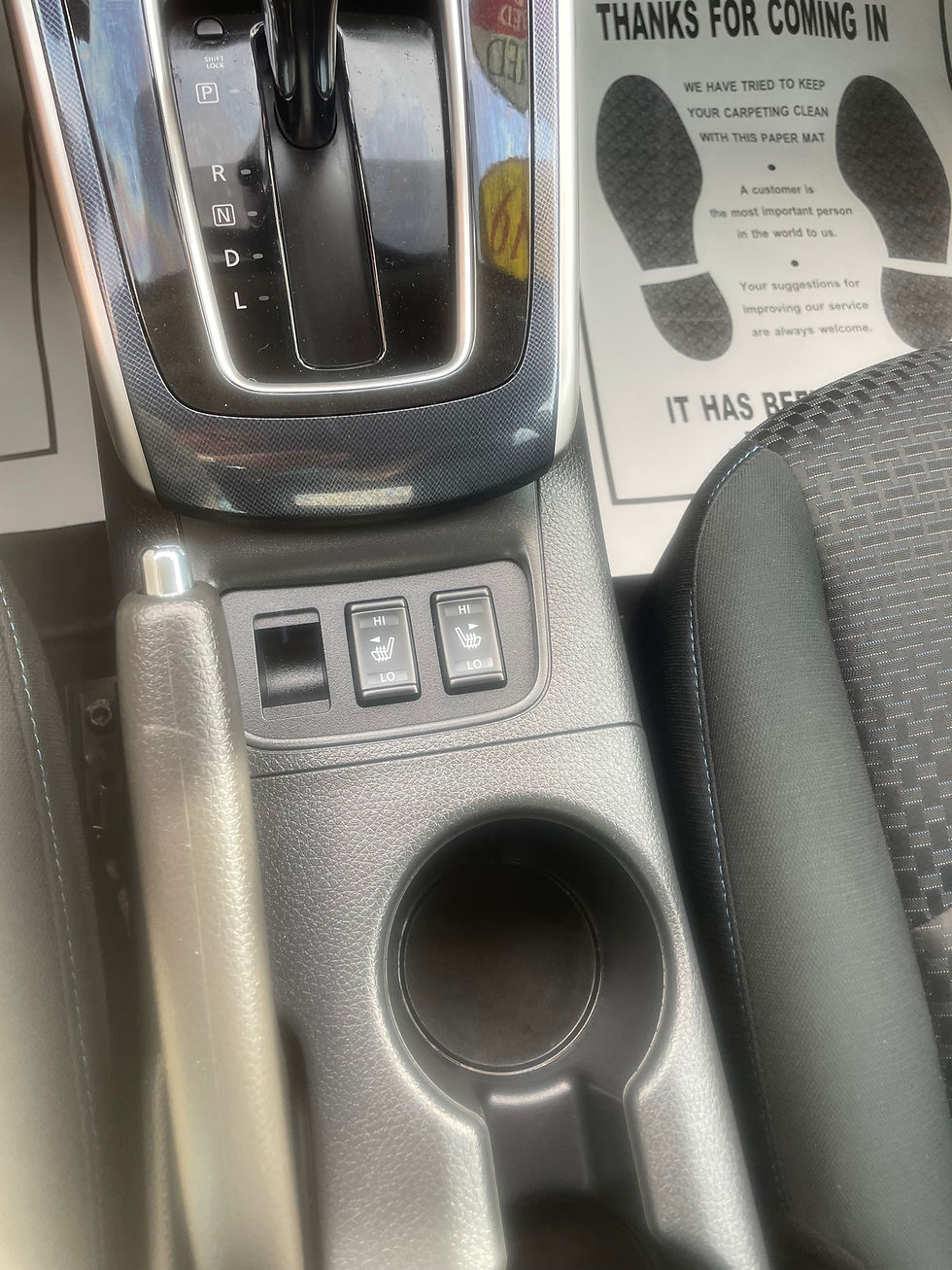 Thumbnail: 2019 Nissan Sentra SR