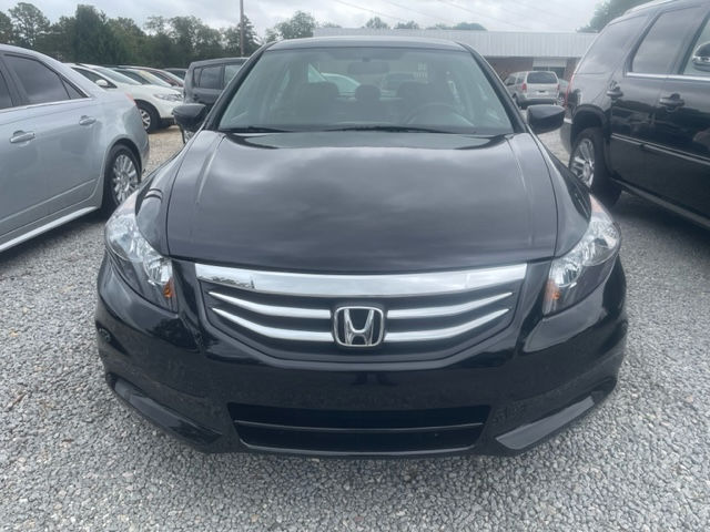 Thumbnail: 2012 Honda Accord SE