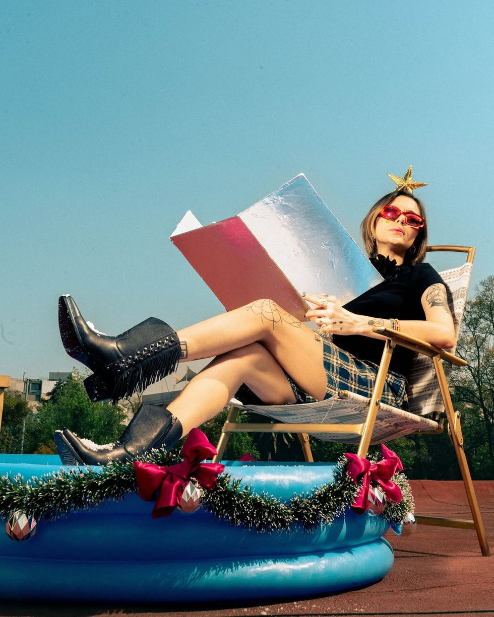 New year, same old me... obsesionada con Off The Book. (1)