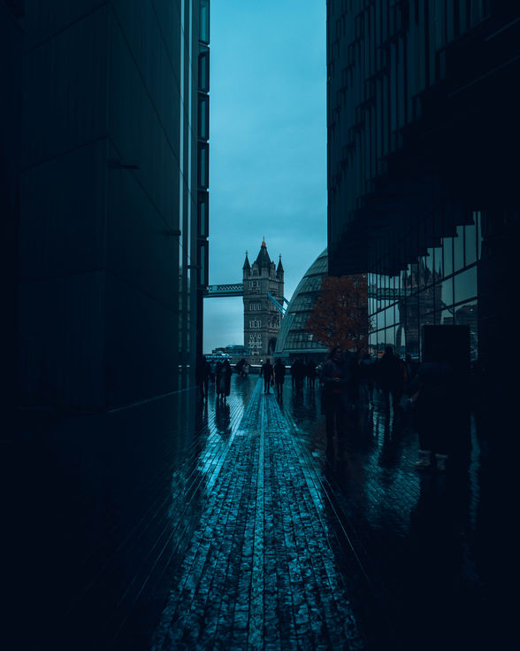 LONDON LR-43.jpg