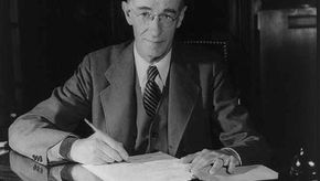 eBooks Are Older Than You Think: Vannevar Bush and the Story of the Memex