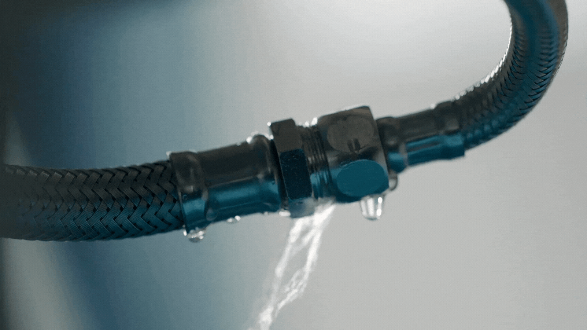 we repair leaking pipes