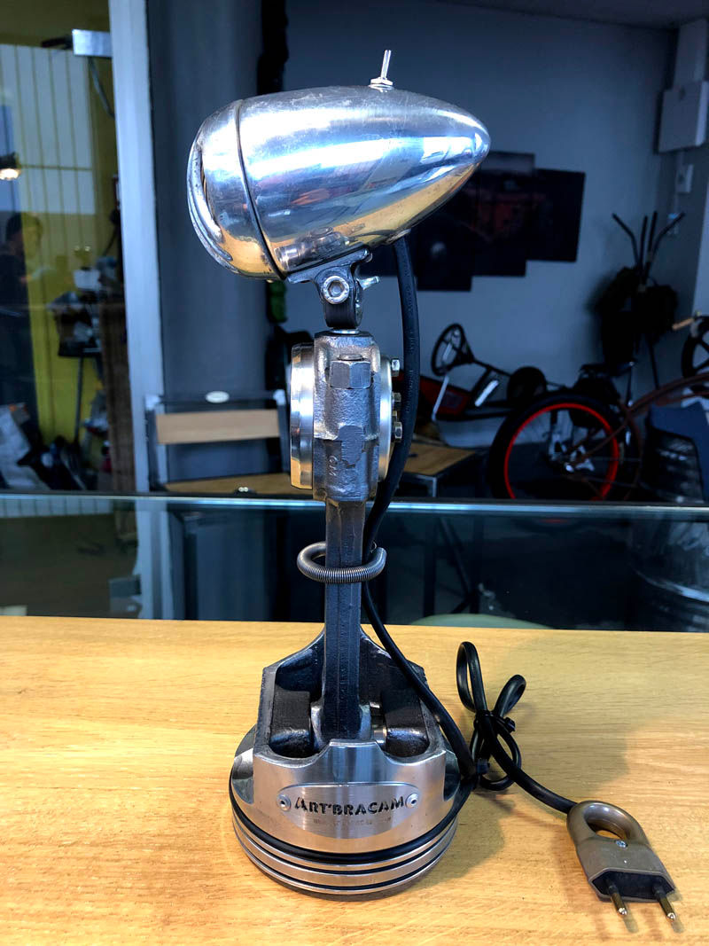 Miniature : Lampe bureau piston-bielle N°6