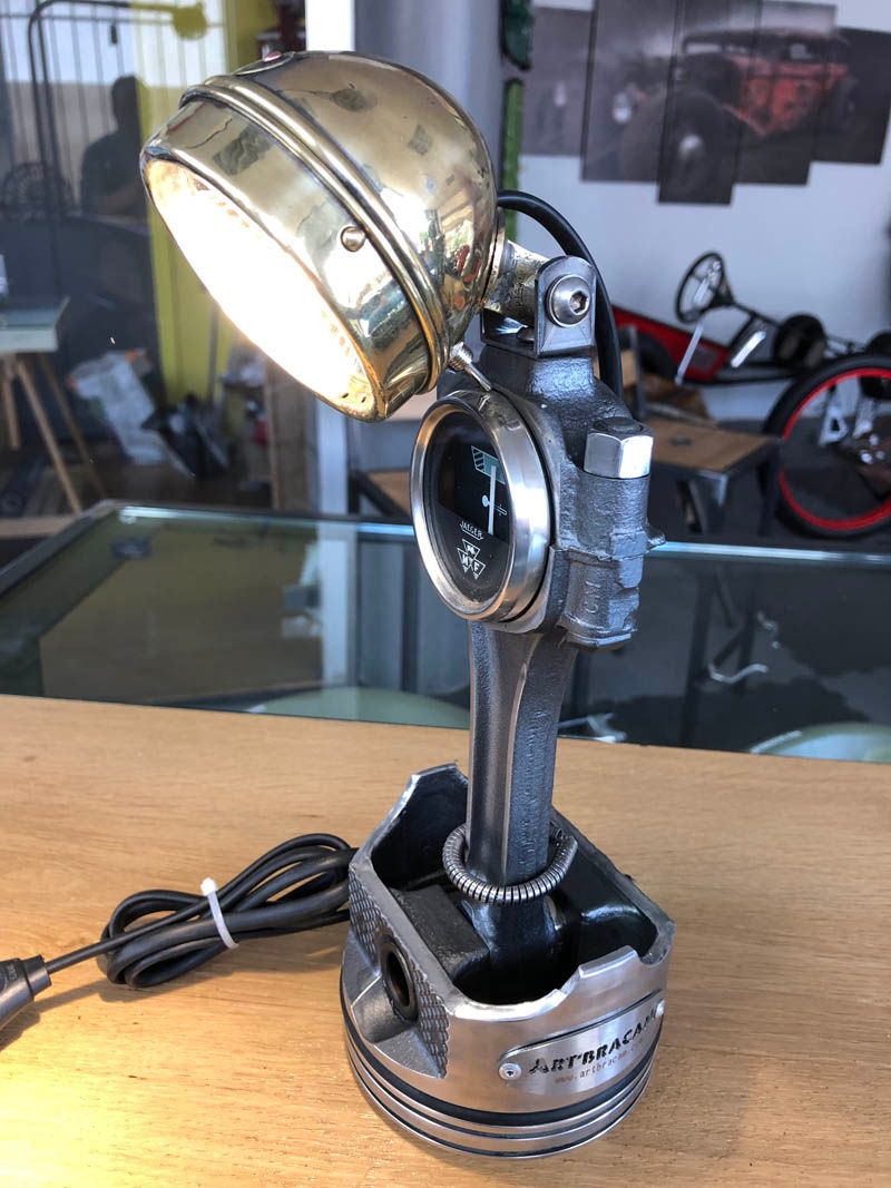 Miniature : Lampe bureau piston-bielle N°8