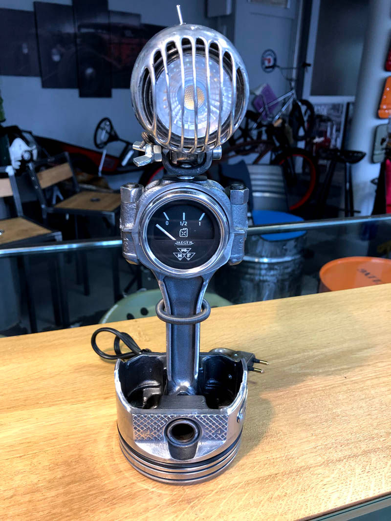 Miniature : Lampe bureau piston-bielle N°6