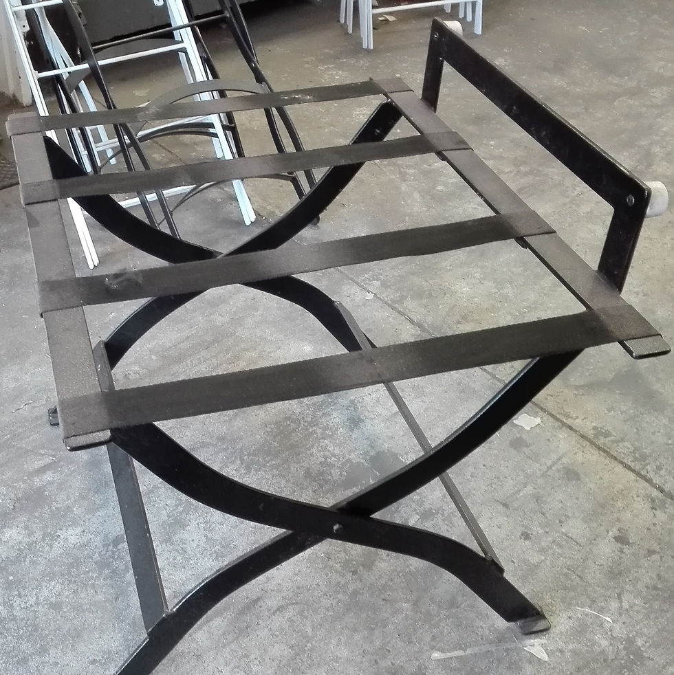 Luggage rack side veiw