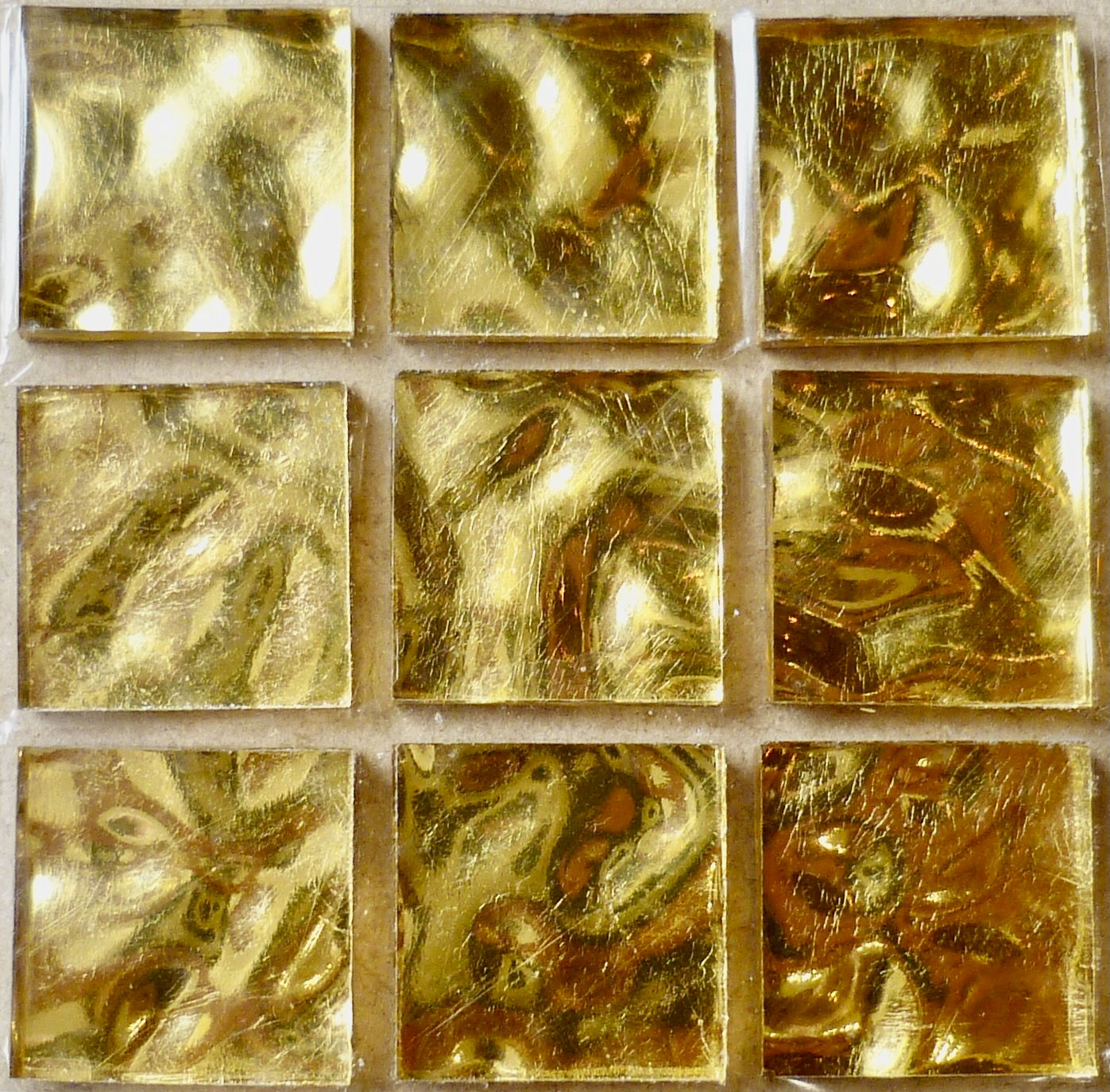 20mm Gold leaf machine-made wavy mosaic tile