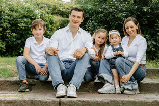 familyshooting-familie-kinder-eltern-großeltern-einnerung-momente-für-die-ewigkeit-hamburg-outdoor-liebe-mascha-pohl-map-fotodesign
