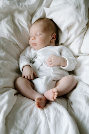 babyshooting-newbornshooting-hamburg-baby-maschapohl-fotografin-familienmomente-liebe-emotion-nähe