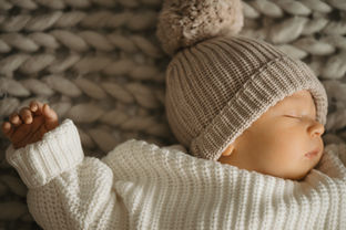 babyshooting-newbornshooting-hamburg-baby-maschapohl-fotografin-familienmomente-liebe-emotion-nähe