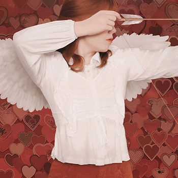 lovebird_ellis_piper_2026.jpg