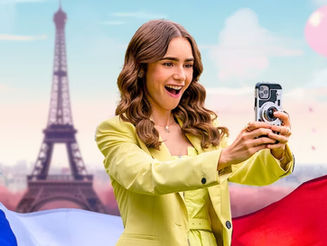 Around the World Series: The Travel Bag in Paris