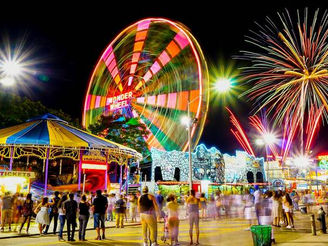 Boardwalk Strolls and Firework Nights with the Mail Bag