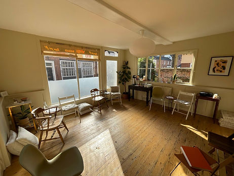 Kinship Hypnobirthing Space Group Coggeshall, colchester, Essex.JPEG
