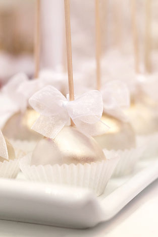 Eleganter Desserttisch