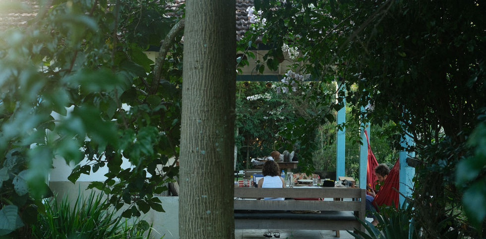 Multidisciplinary art residency in Brazil. Visual arts and music residency in rural Rio de Janeiro.
