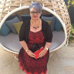 #Lorna (Bezuidenhout) Farooq