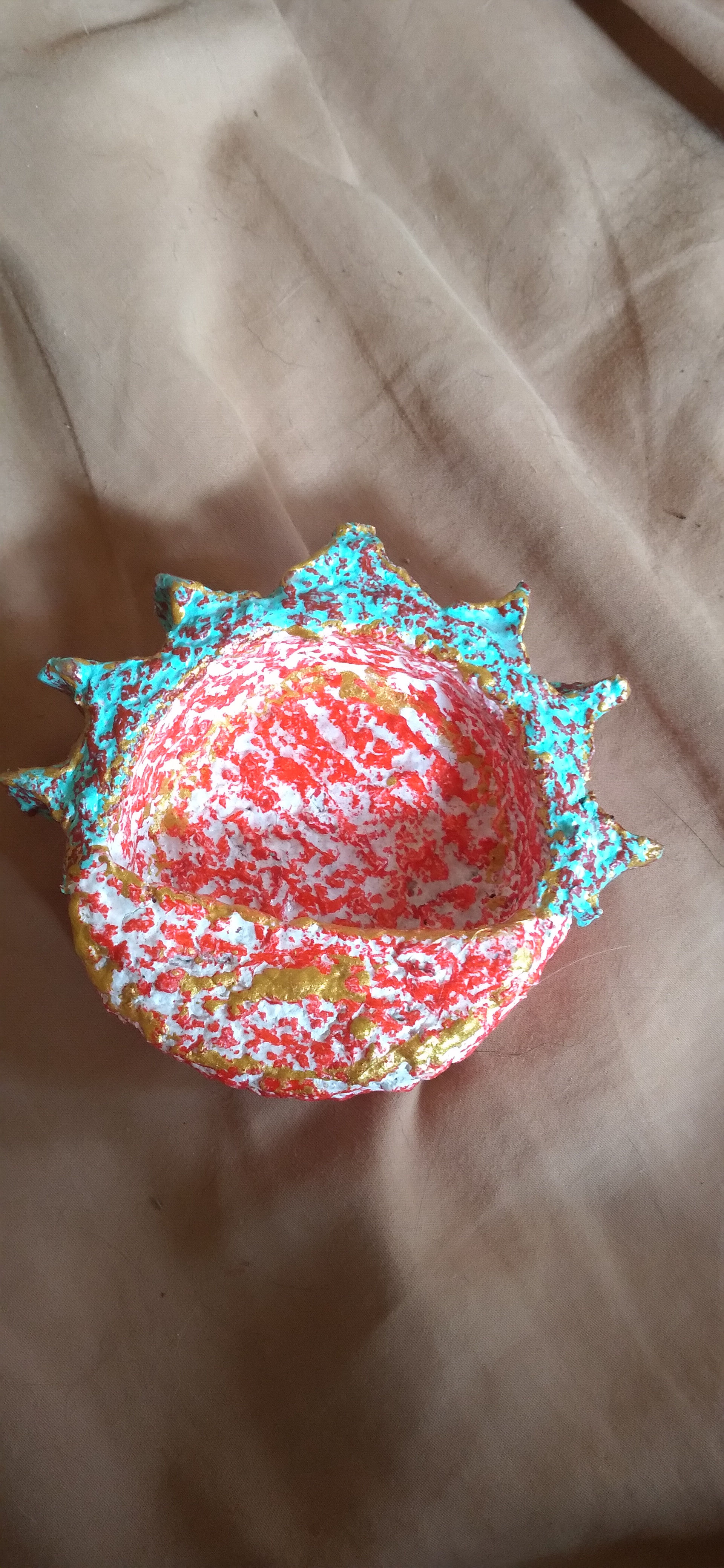 Small Round Reddish-Greenish-Gold Wall art #1