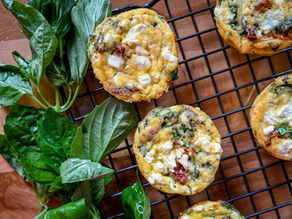 PROTEIN EGG BITES WITH SUN-DRIED TOMATOES AND SPINACH