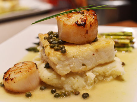CHILEAN SEA BASS AND SCALLOPS