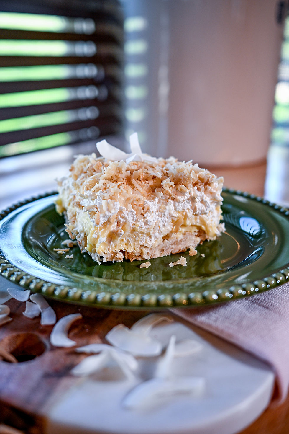 COCONUT CRUNCH CAKE