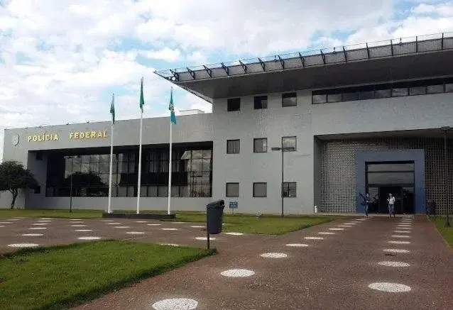 Visita técnica ao Laboratório de Perícia Criminal da Polícia Federal