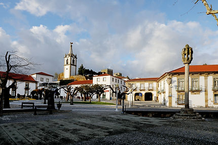 pelourinho-pinhel-min.jpg