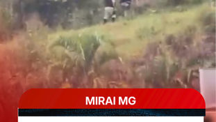 Motocicleta suspeita de tráfico é apreendida pela Polícia Militar em Miraí