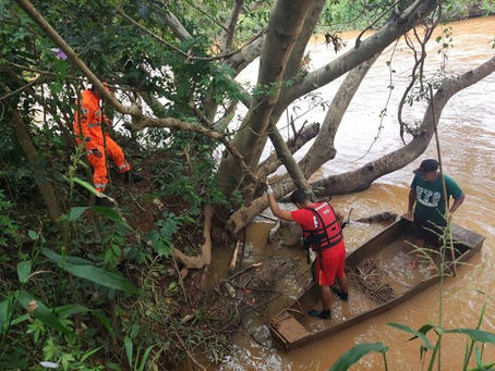 PESCADOR ENCONTRA CORPO BOIANDO NAS ÁGUAS DE RIO EM MURIAÉ