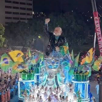 Acadêmicos de Niterói é rebaixada após desfile em homenagem a Lula no Carnaval do Rio