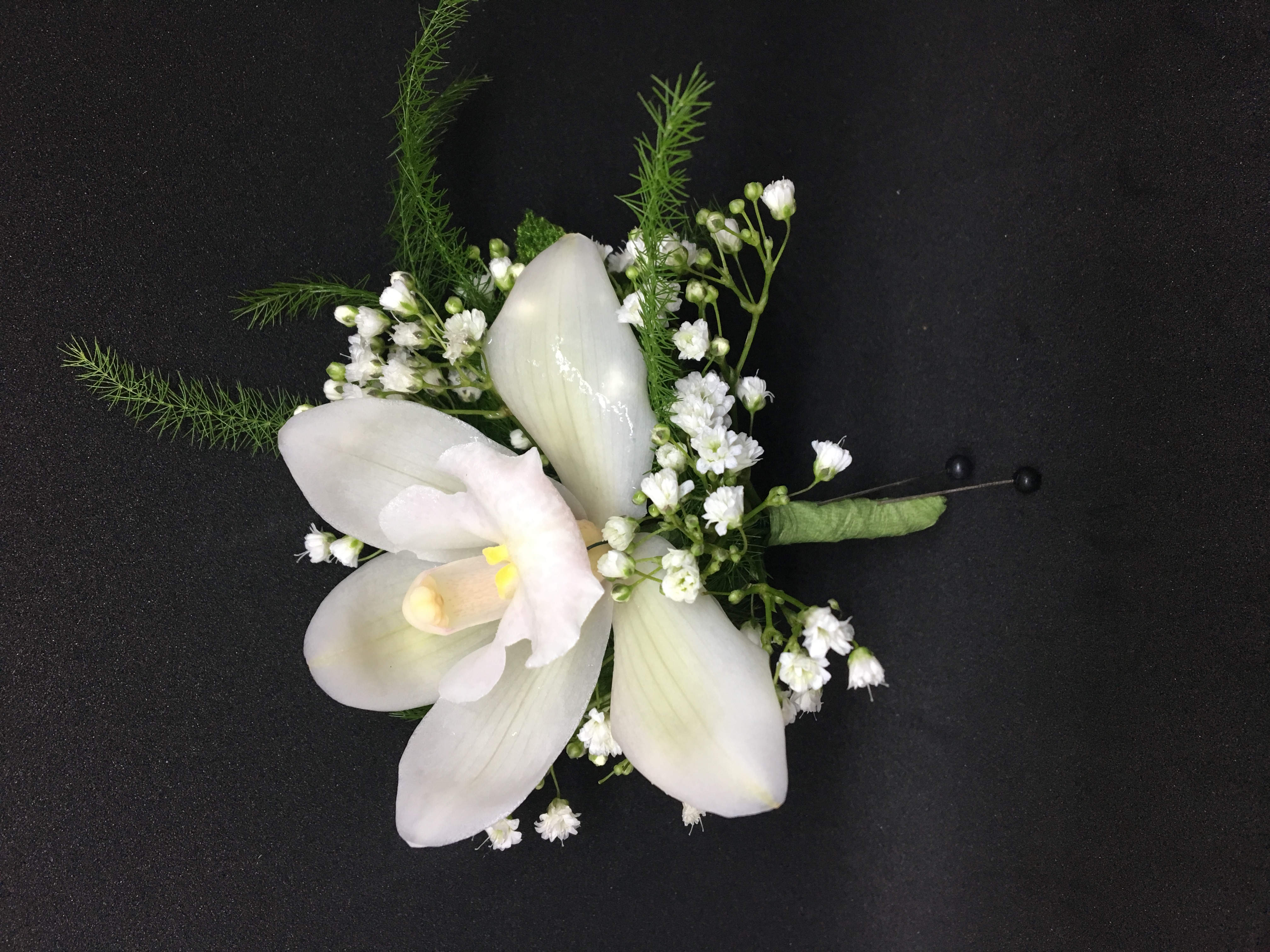 Cymbidium Boutonniere