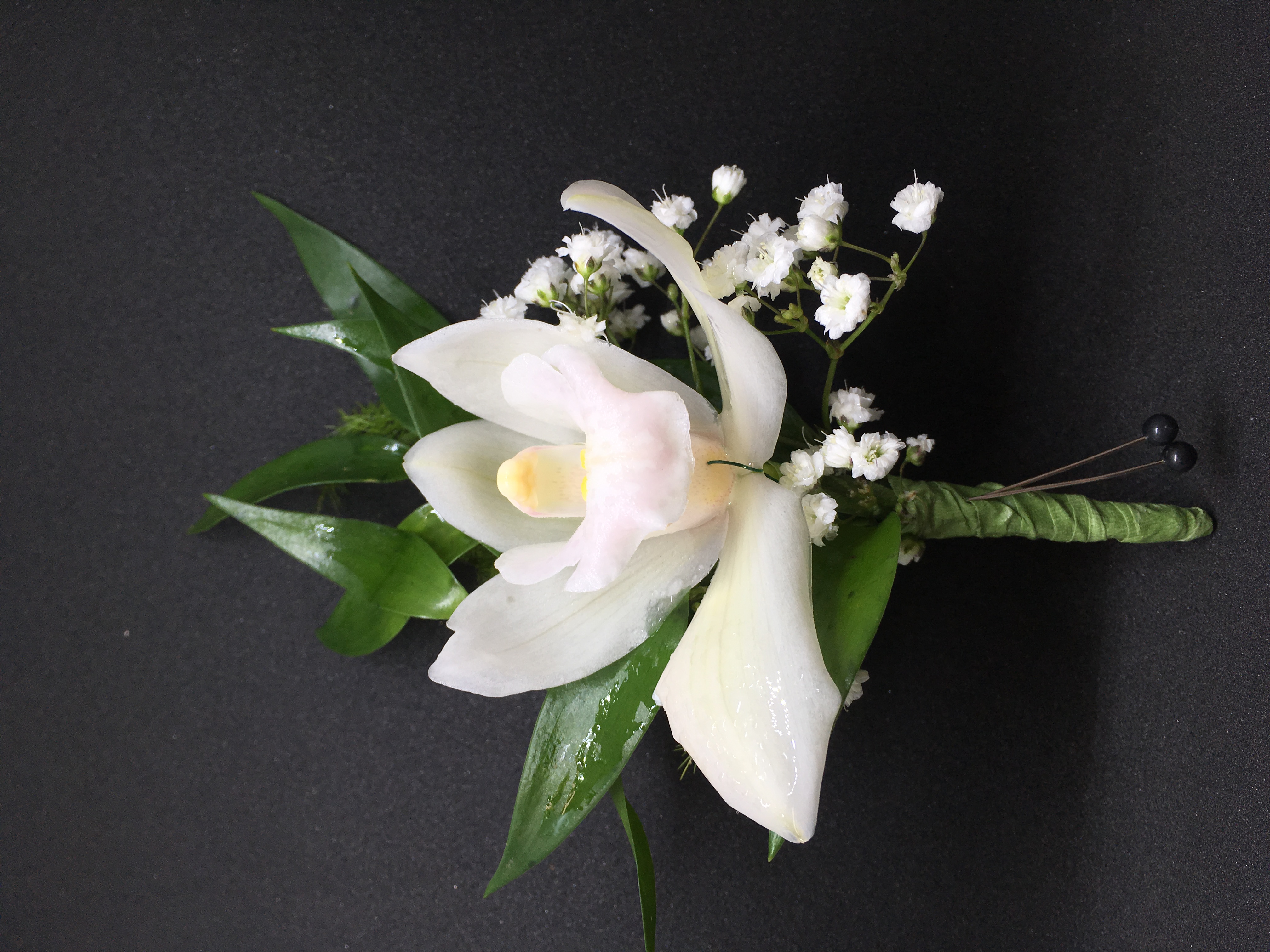 Cymbidium Boutonniere