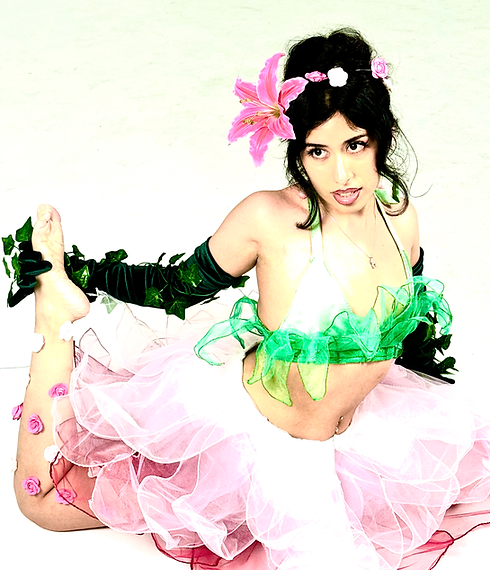 gaby as violeta 1_VERDE MV edited.heic